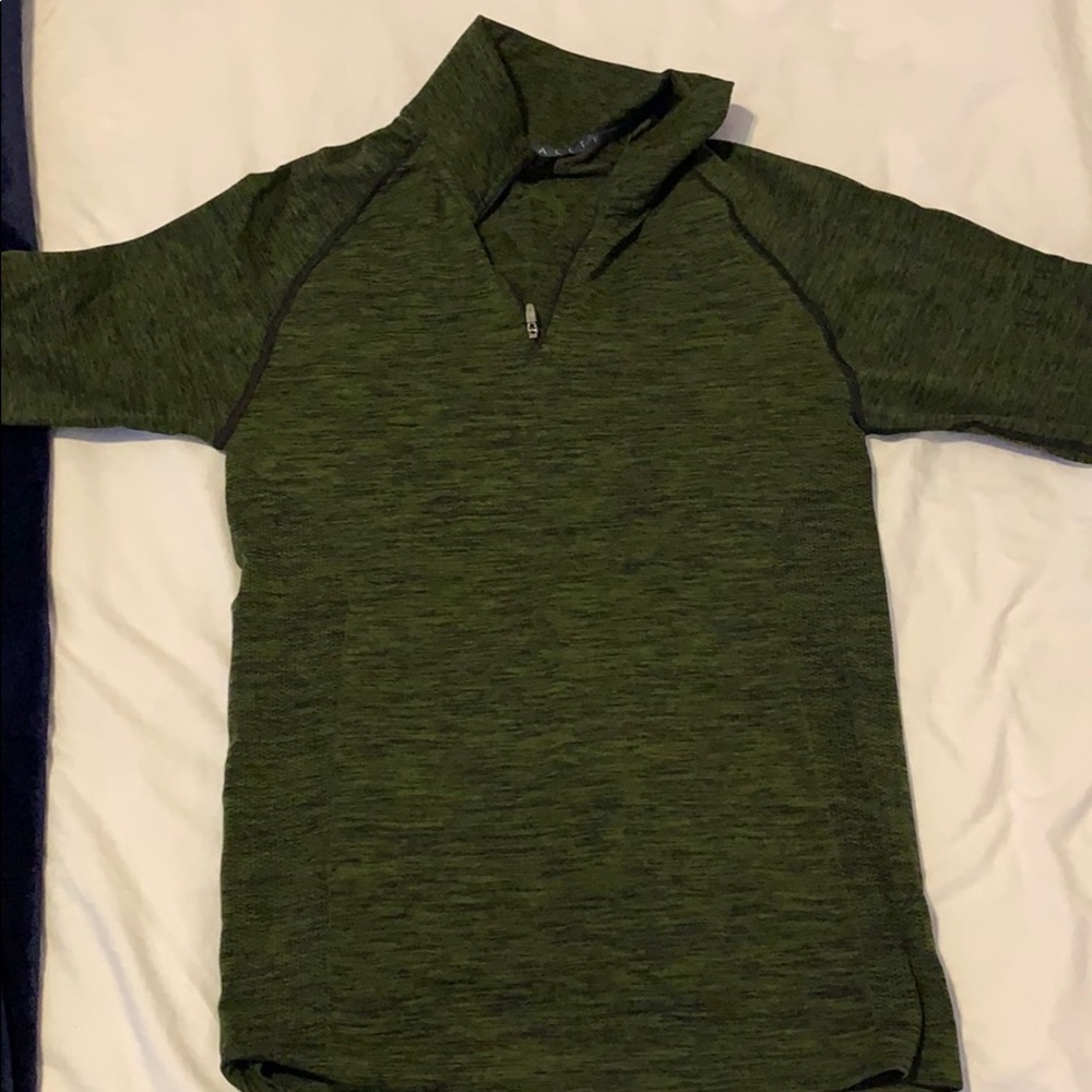 ALPHALETE PERFORMANCE SHIRT